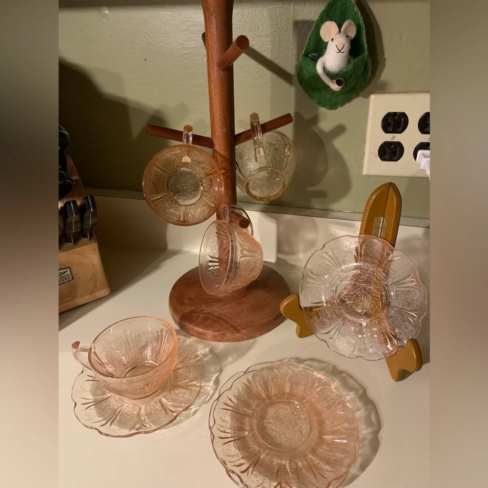 Vintage Pink Depression Glass Cherry Blossom Teacups and Saucers Set of 4
